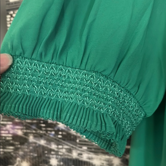 Ann Taylor Green Smocked 3/4 Sleeve Blouse - Picture 3 of 6